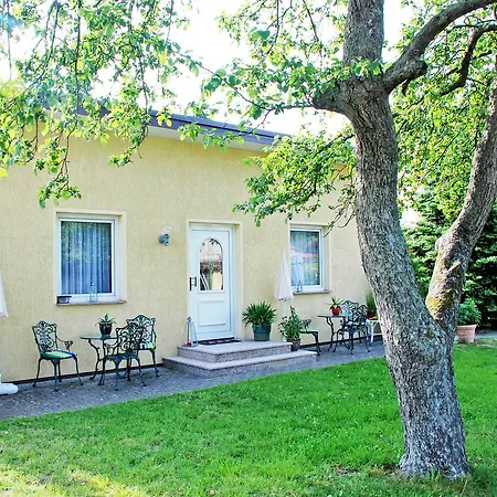 Im Haus Waldper Sellin (Rugen)